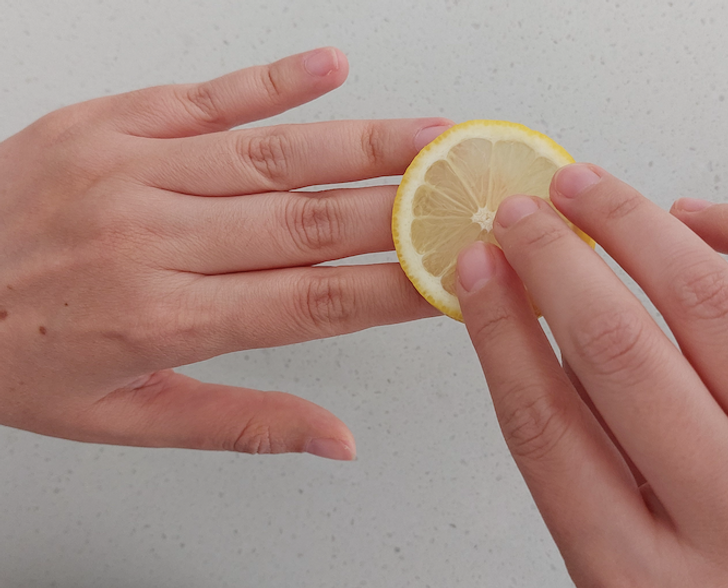 7 Useful Tips for How to Grow Your Nails Faster and Healthier